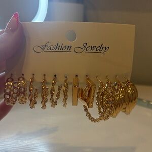 Fashion Jewelry Gold Earring Collection